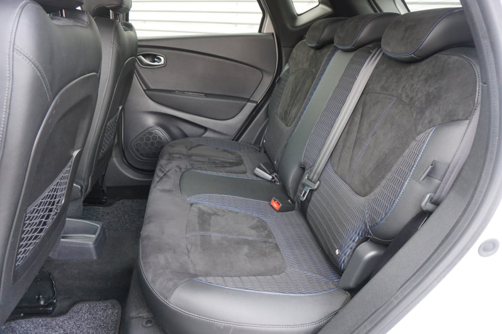 Renault Captur 1.3 tce version s automaat - airco / navi / cruise / camera 