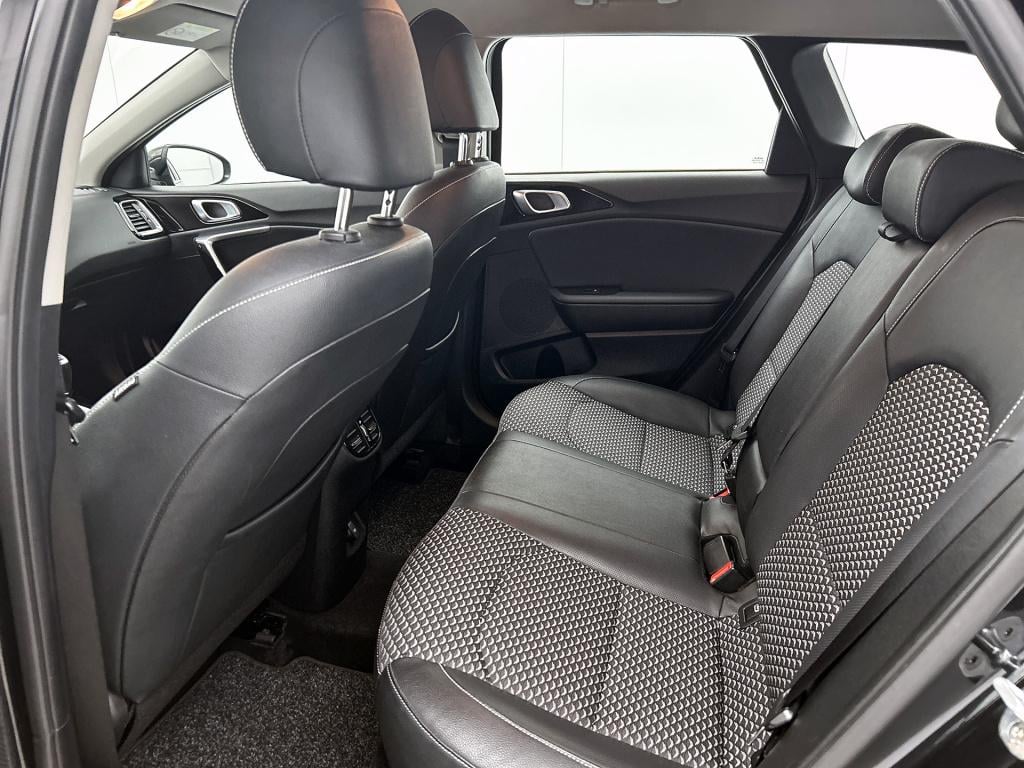 Kia Ceed Sportswagon 1.0 t-gdi dynamicline camera | navigatie | climate con