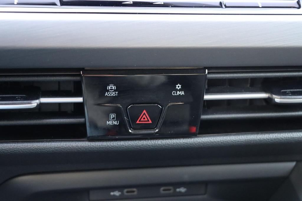 Volkswagen Golf 1.5 etsi style 150pk dsg7