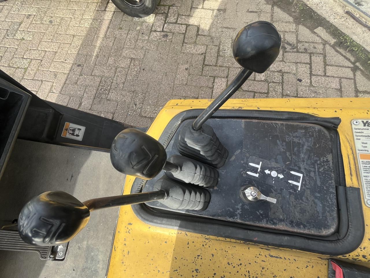 Yale GLP25RF LPG heftruck – 2.500 kg hefvermogen