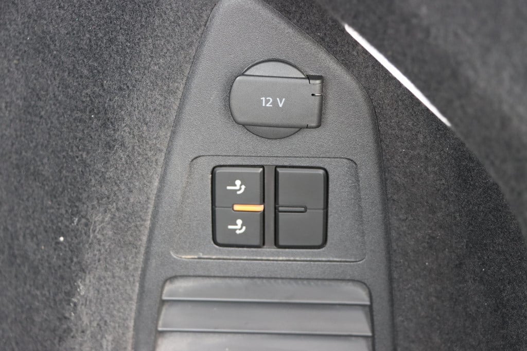 Volkswagen Touareg 3.0 tsi ehybrid 4motion elegance black style 380pk tiptr