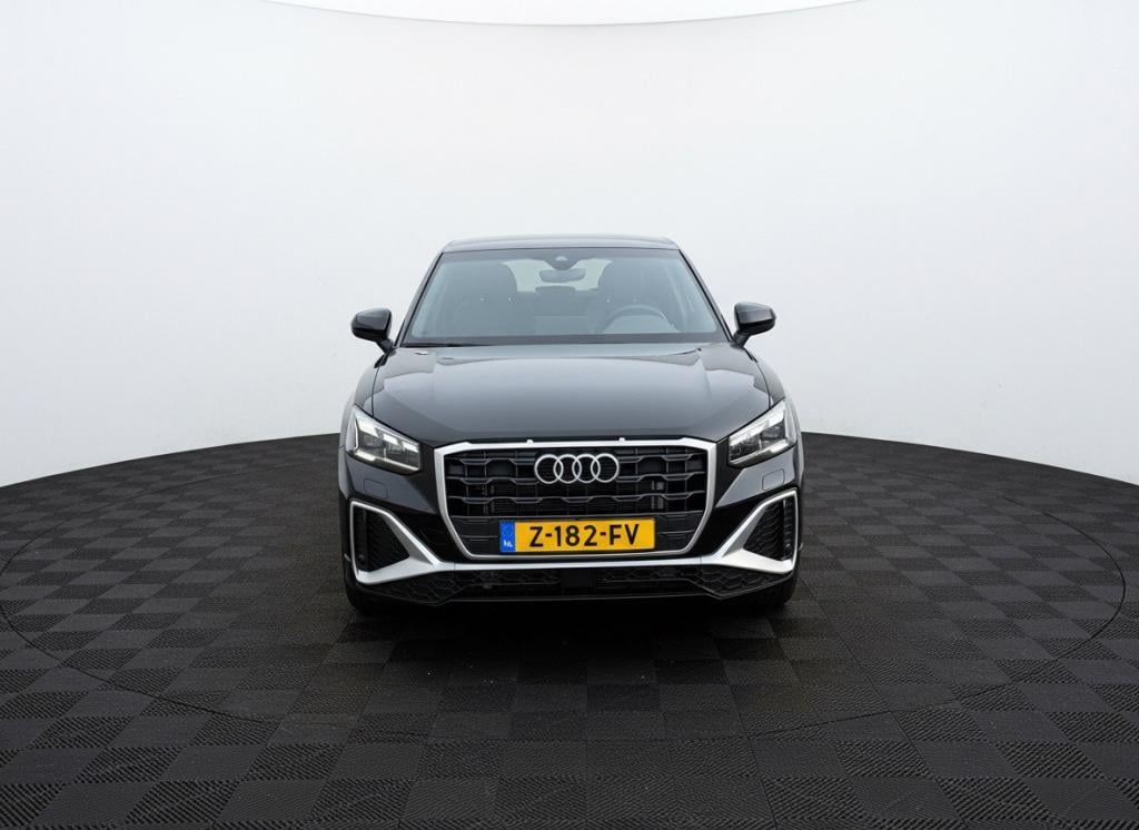 Audi Q2 35 tfsi s edition