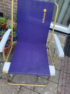 Campingtafel en 3 Lafumastoeltjes