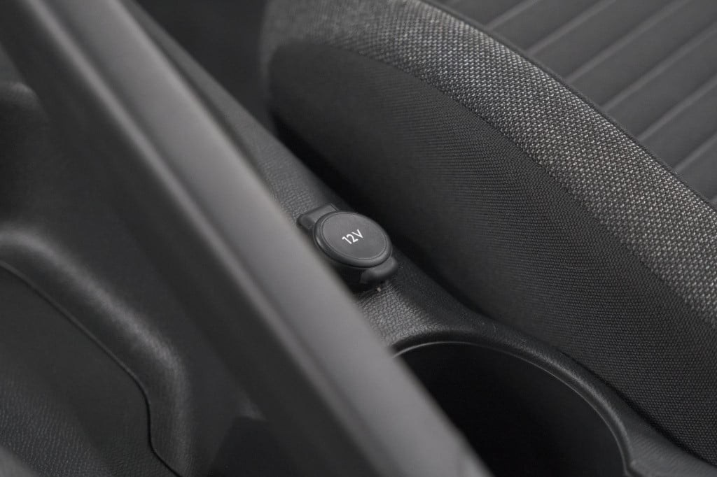 Peugeot 208 puretech 100 active | navigatie | cruise control | apple carpla