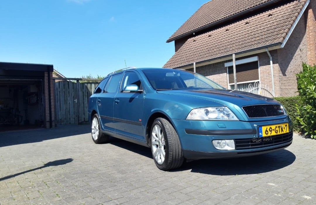 Zeer nette Skoda Octavia 1.8 TSI Elegance Bussines 210PK!