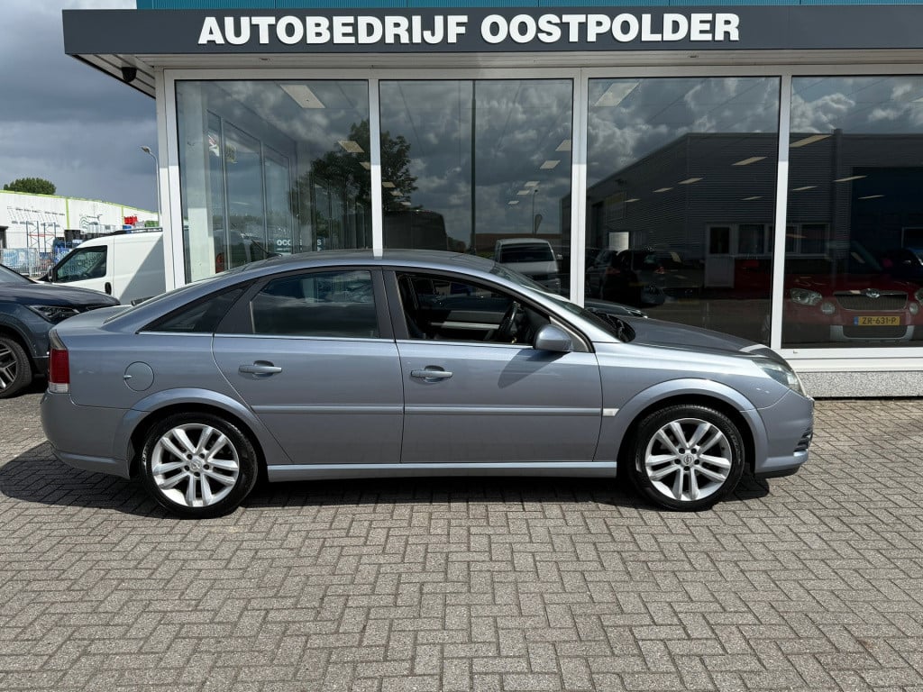 Opel Vectra gts 2.2-16v temptation excellence