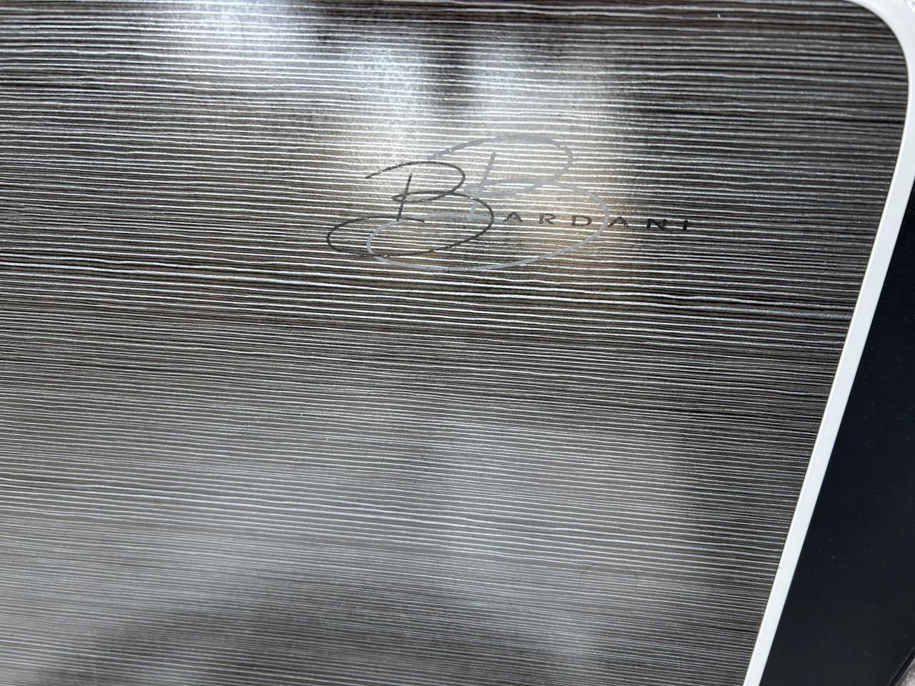 Bardani blad voor op campingkast.