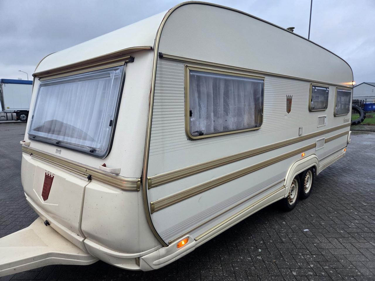 Tabbert baronesse 570