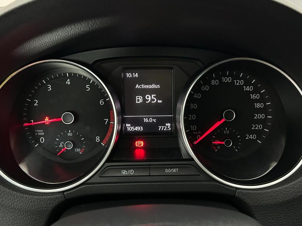 Volkswagen Polo occasion 1.0 comfortline connected series | blauw | airco |