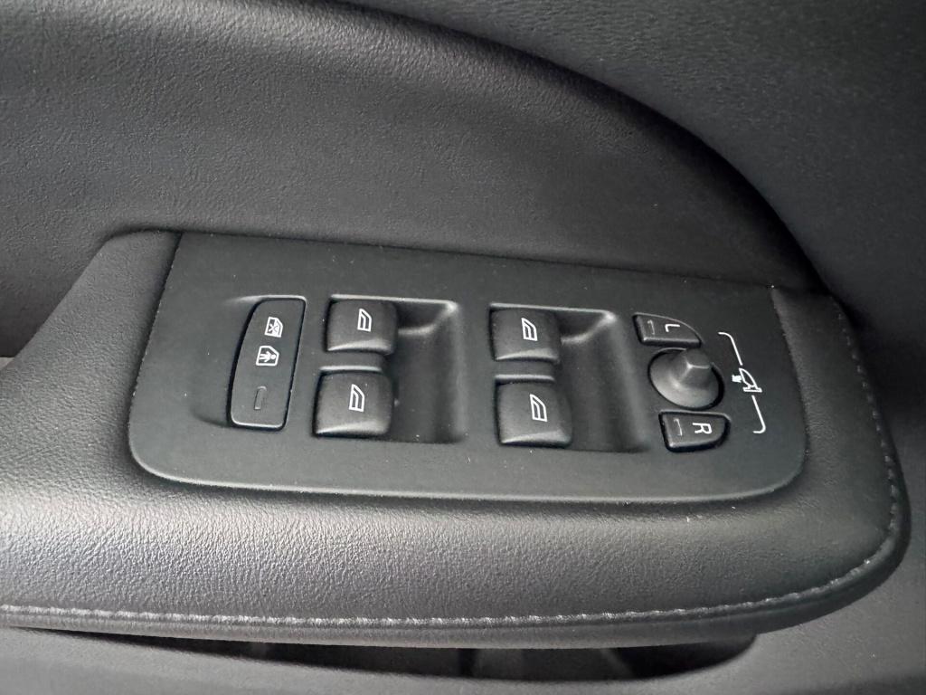 Volvo V60 2.0 t6 recharge awd inscription expression