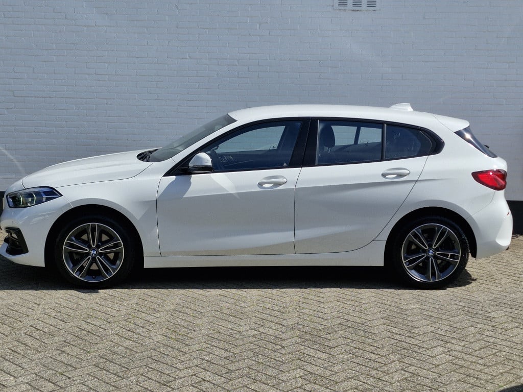 BMW 1 Serie 118i executive edition | sport line pakket | bmw led
