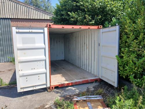 Opslagcontainer te huur tussen 's-Heerenhoek en Borssele