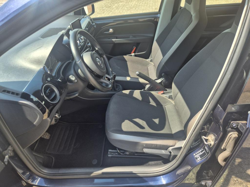 Volkswagen UP! 1.0 high up! bluemotion