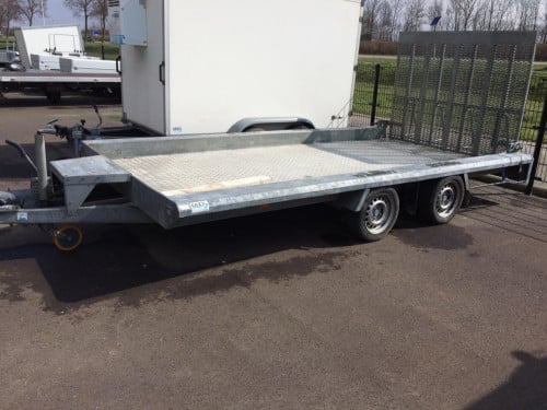 Machinetransporter Te Huur