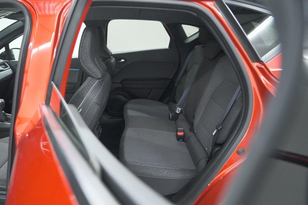 Renault Captur tce 90 techno | nieuw model | camera | harman kardon | apple