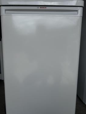 Bijna nieuwe Bosch tafelmodel Koelkast 85x50x60 cm. HBD. Klasse A+