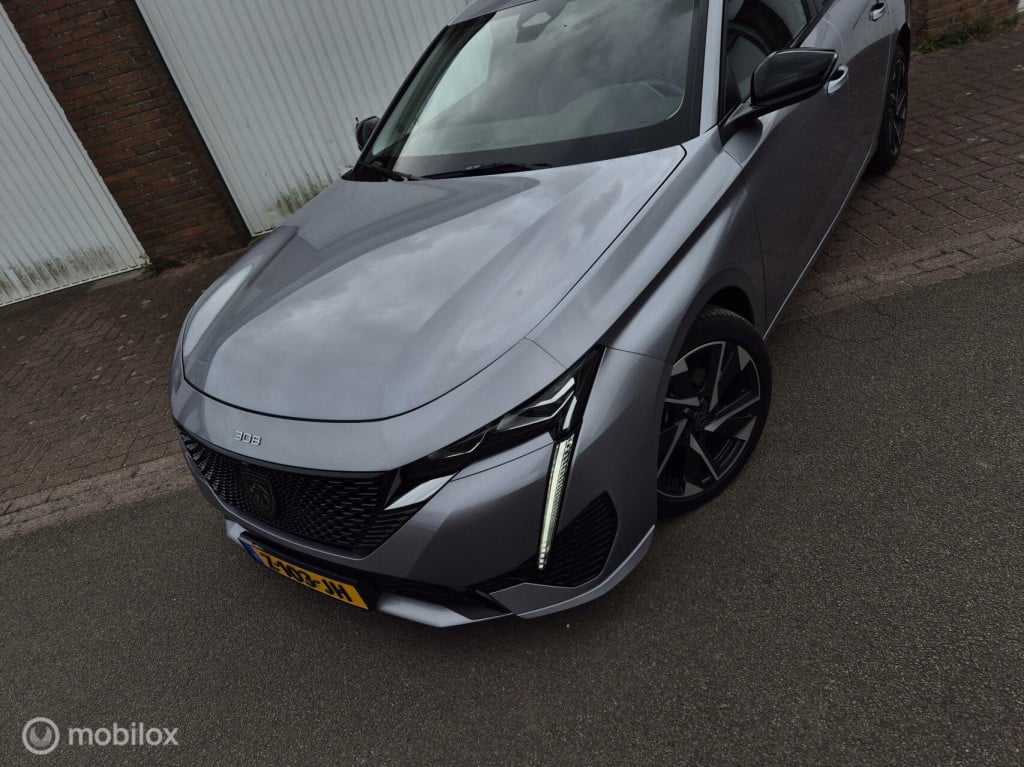 Peugeot 308 1.2 puretech allure / btw auto / automaat / led / acc / achteru