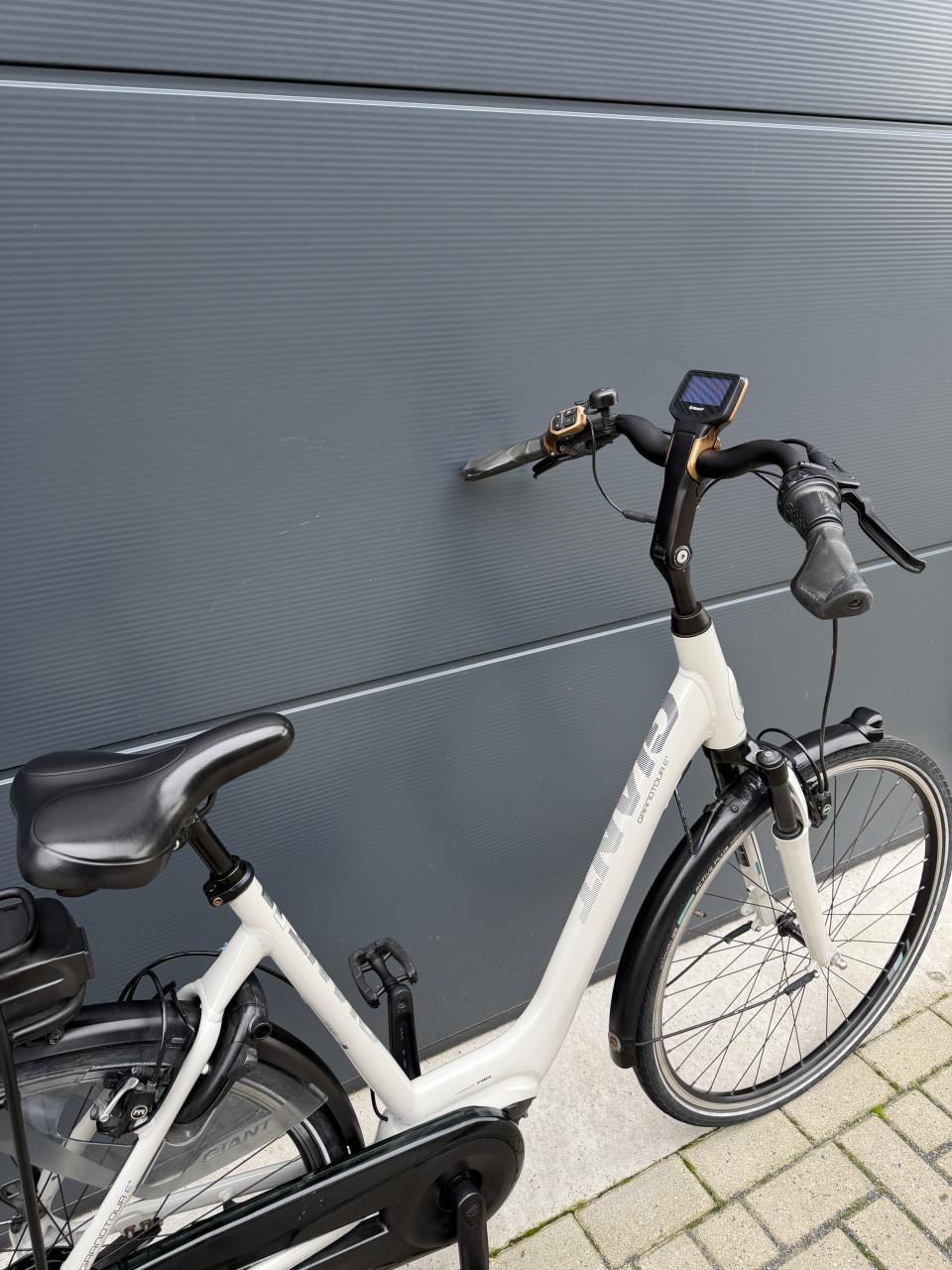 Giant GrandTour E+ middenmotor elektrische fiets