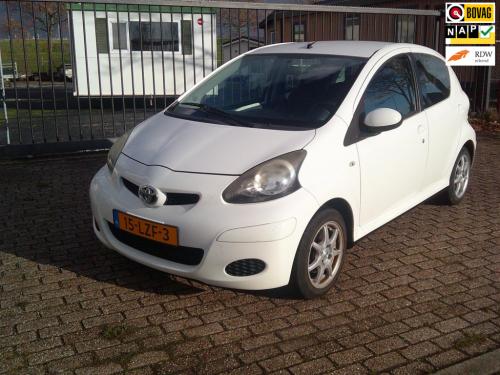 Toyota Aygo 1.0-12v comfort