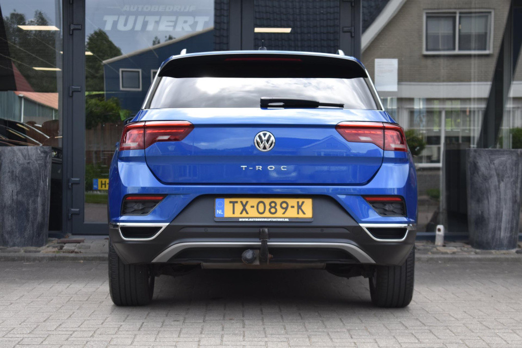 Volkswagen T-roc 1.0 tsi sport | virtual cockpit | trekhaak | camera | nap 