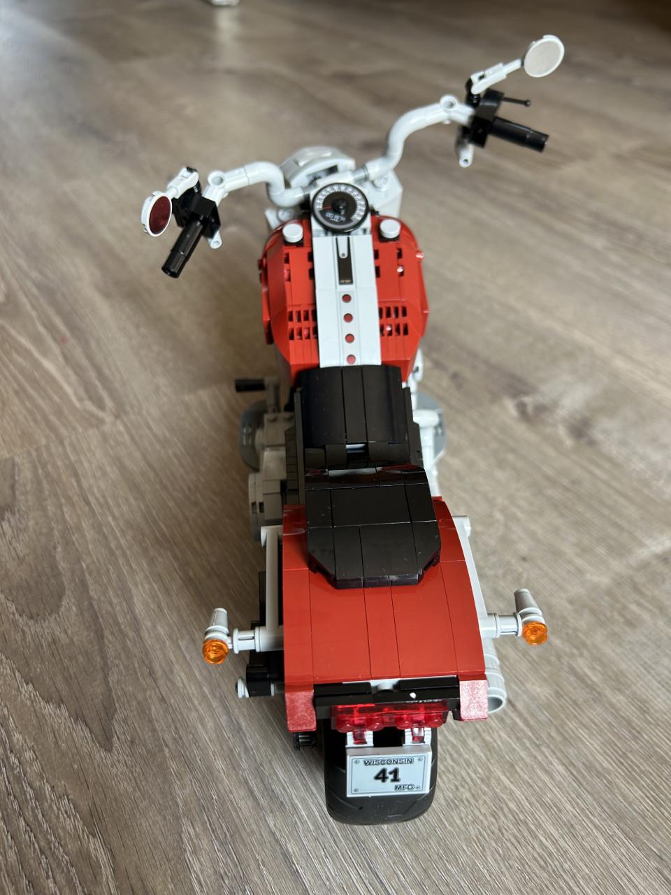 Lego Creator Expert 10269 - Harley-Davidson Fat Boy