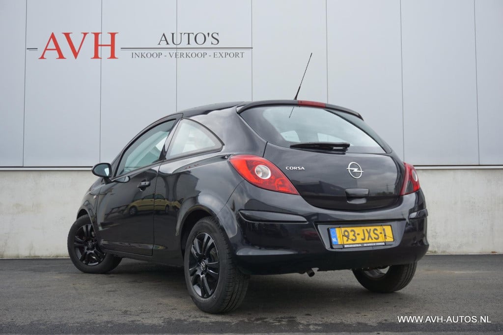 Opel Corsa 1.2-16v enjoy