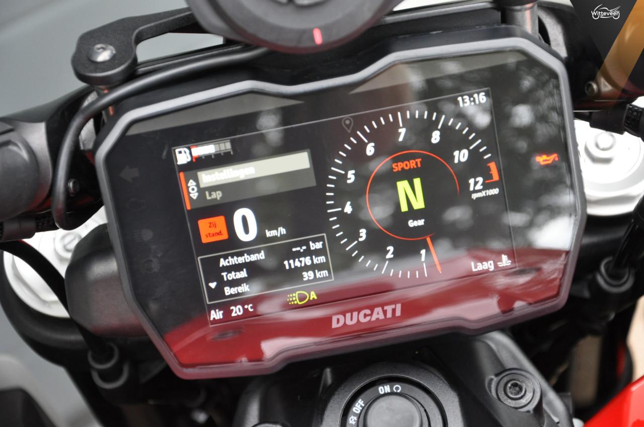 Ducati Diavel V4 Zeer nette motor