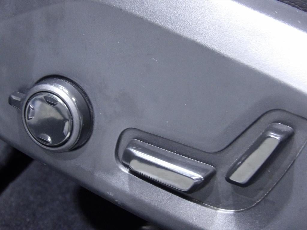 Volvo V60 t6 twin engine 398pk awd aut plus dark