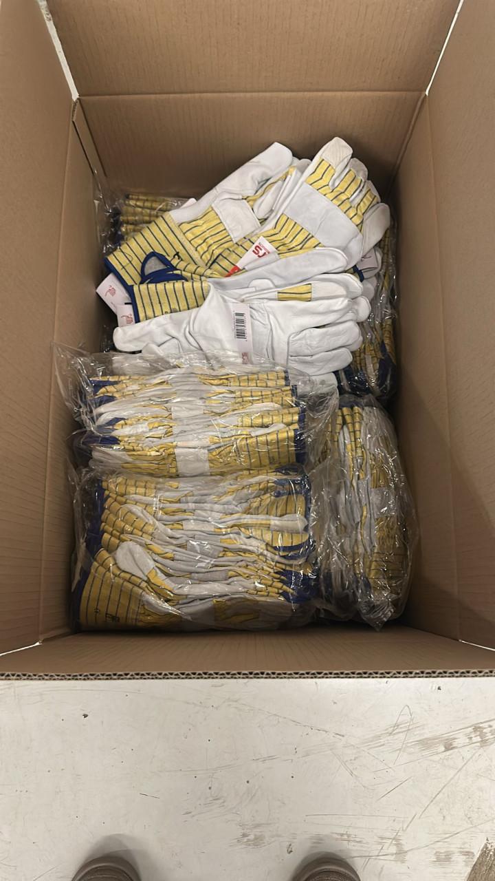 Busters handschoenen