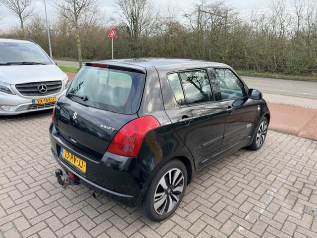 Suzuki Swift 1.5 gls