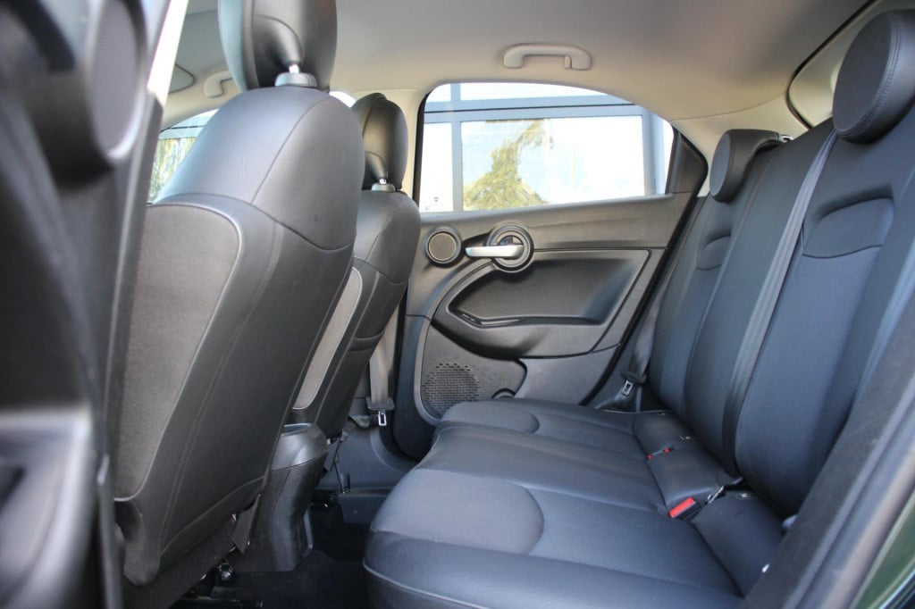 Fiat 500x 1.0 turbo cross - navi - carplay - full led - trekhaak - leder - 