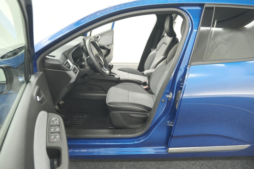 Renault Clio tce 90 gpf techno | nieuw model | 360 camera | apple carplay |
