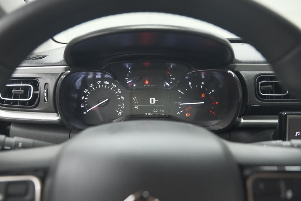 Citroen C3 puretech 110 feel edition | camera | navigatie | apple carplay