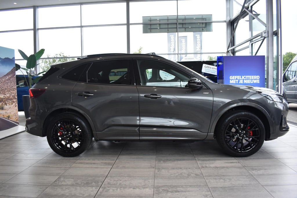 Ford Kuga 2.5 phev st-line x | nieuw te bestellen | vanaf prijs* | black pa