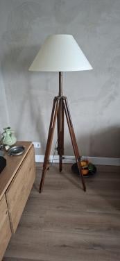 Vintage landmeter vloerlamp h 160 cm diameter kap 50 cm
