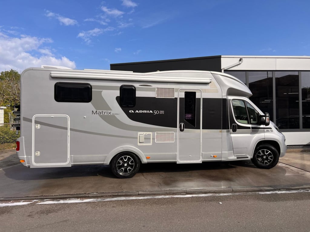 Adria Onbekend matrix m 670 sc edition50
