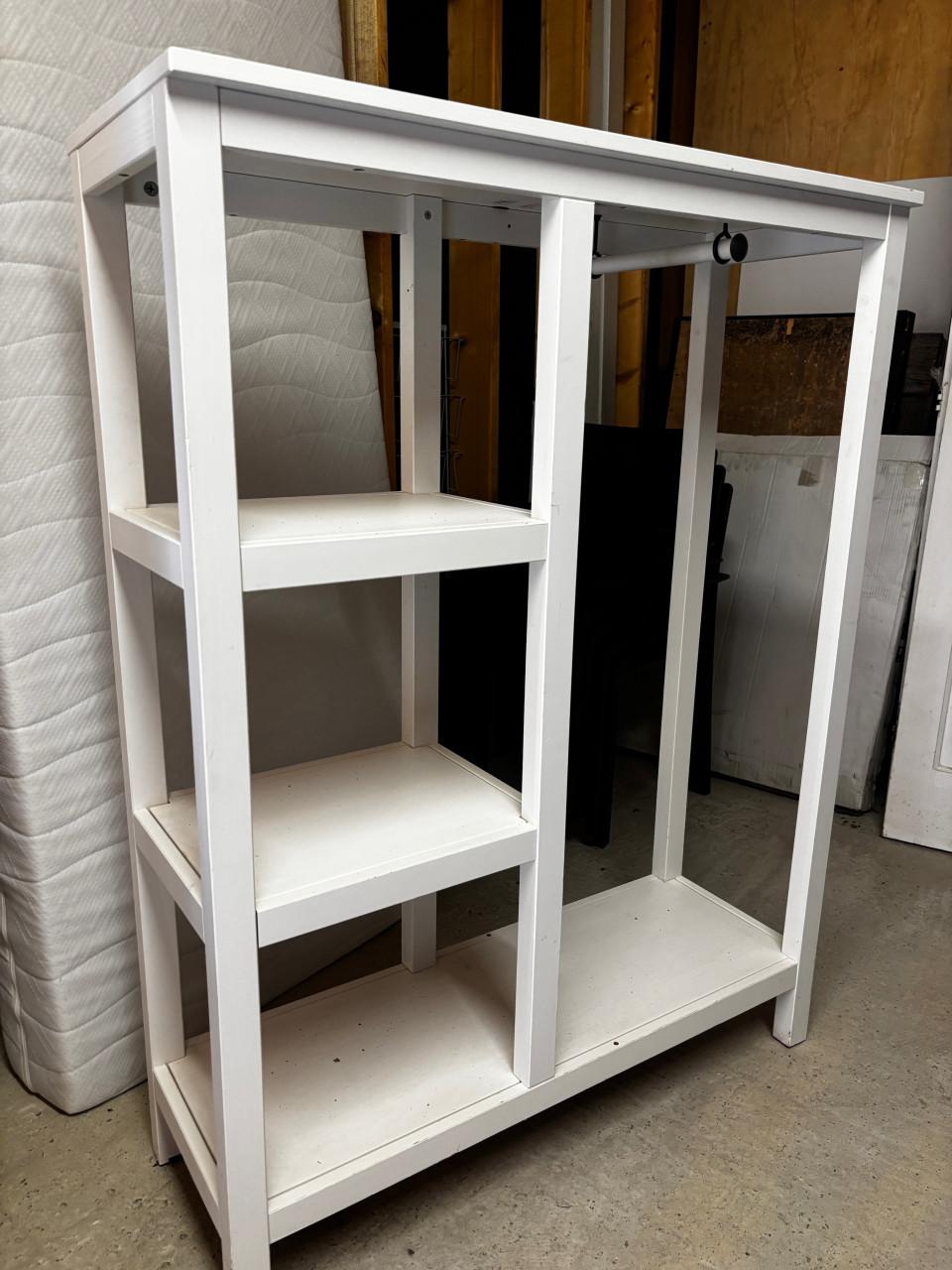 Kledingkast Ikea