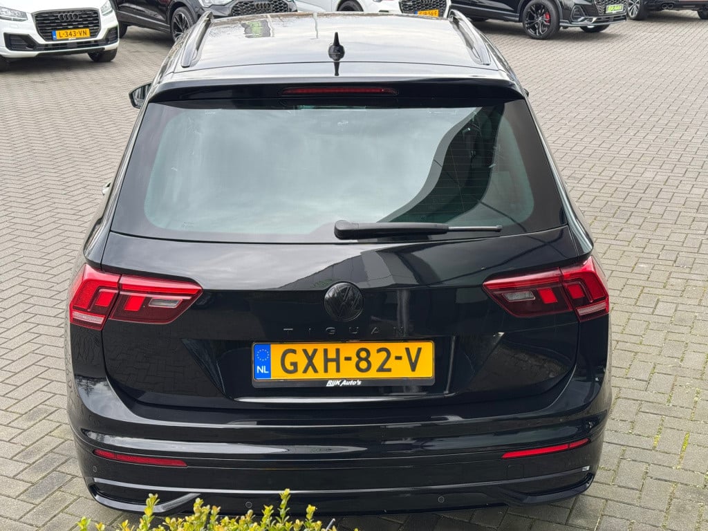 Volkswagen Tiguan 1.5 tsi *black edition * camera * cruise control * clima 