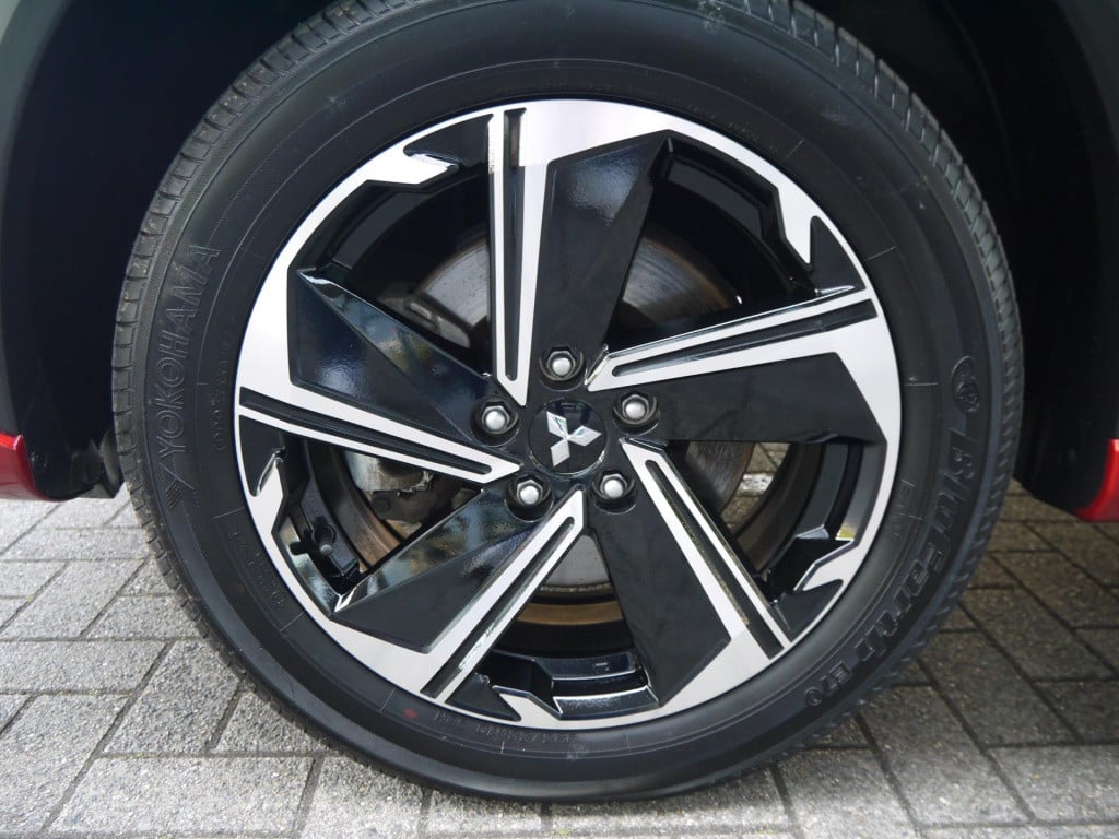 Mitsubishi Eclipse Cross 2.4 phev instyle|rijklaar