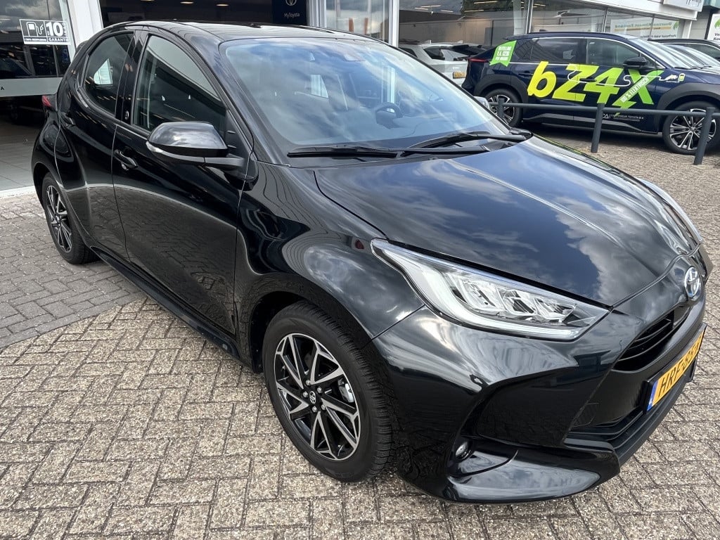 Toyota Yaris 1.5 hyb. dynamic | camera | navigatie |