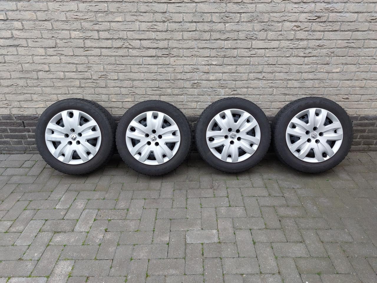 Winterbanden Renault megane 3 of 4