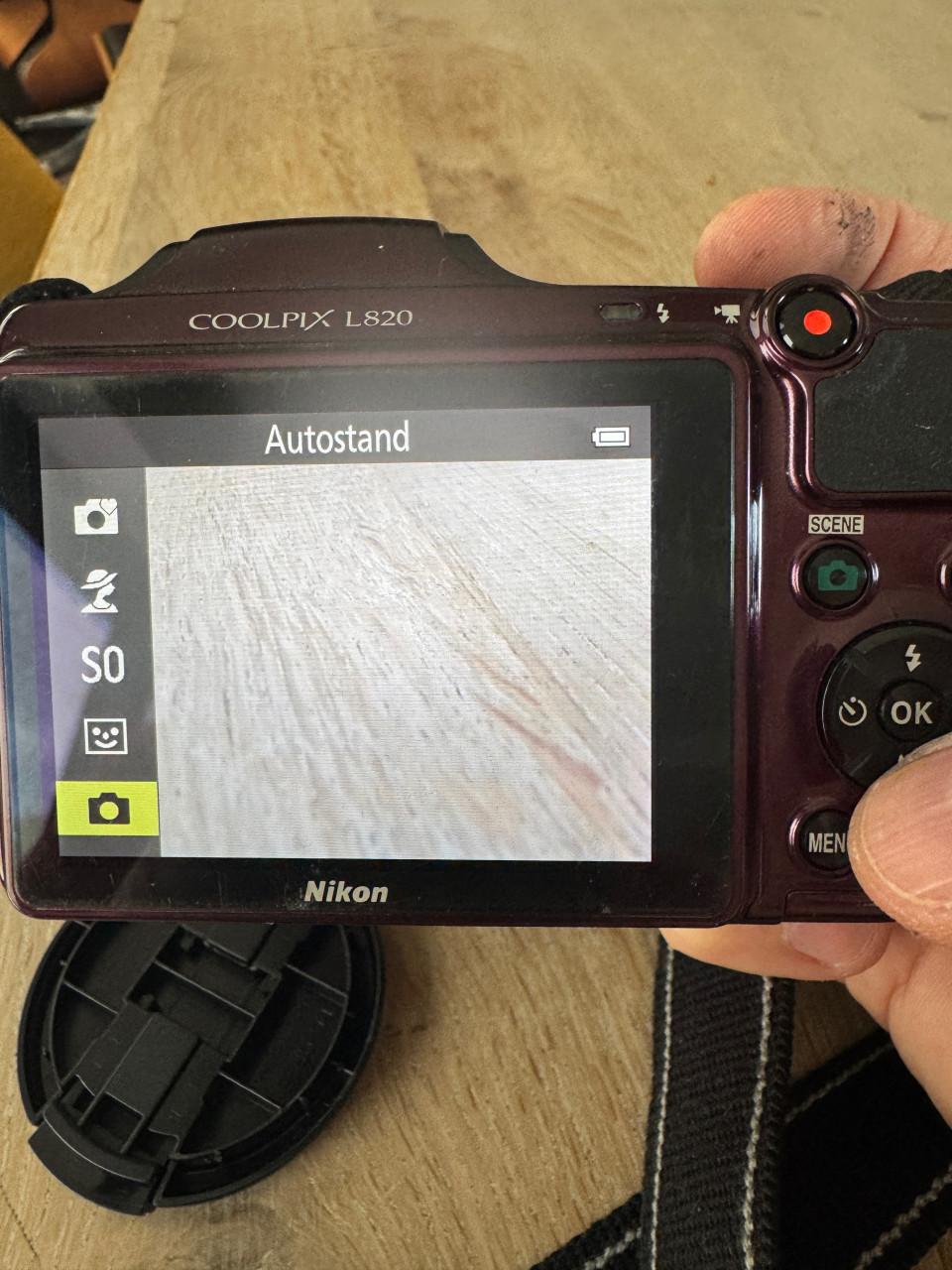 Nikon Coolpix L820