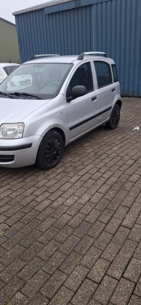 Fiat panda 2010  1100 euro