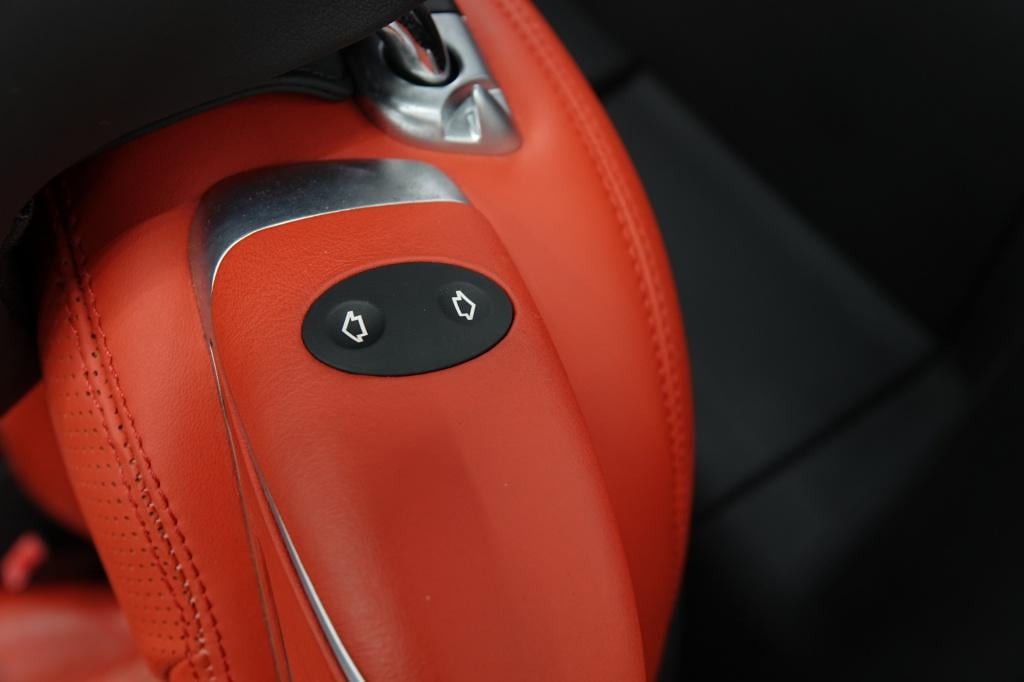 Mercedes-Benz Sl 500 | massage stoelen | designo | cruise | pdc |