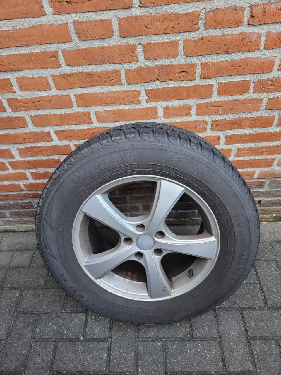 Te koop velgen met banden Q5