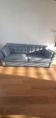 Stevige bank in goede staat.