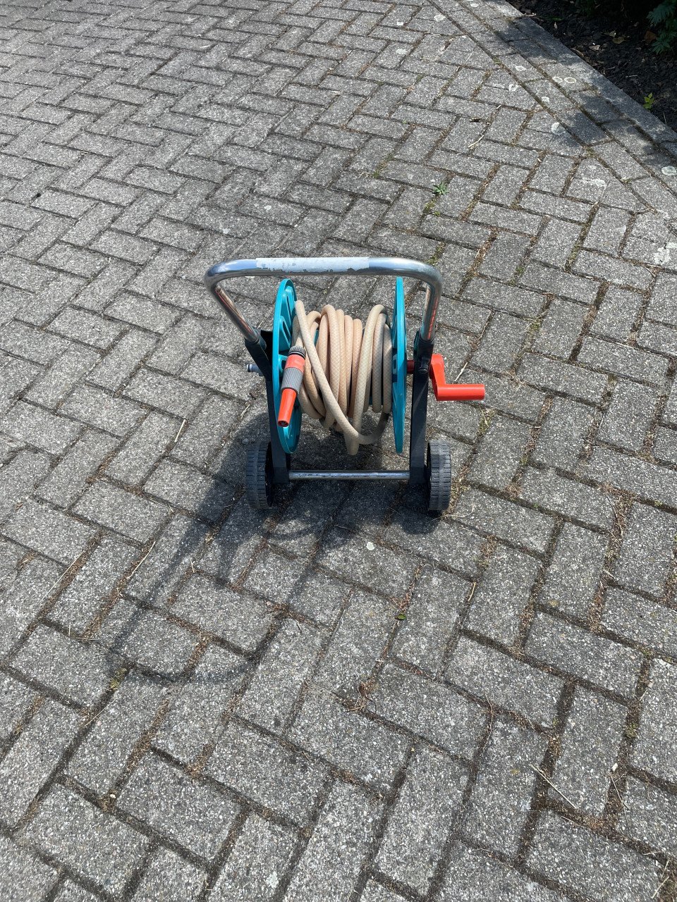 Gardena slangenwagen met 10 meter slang en hulpstukken