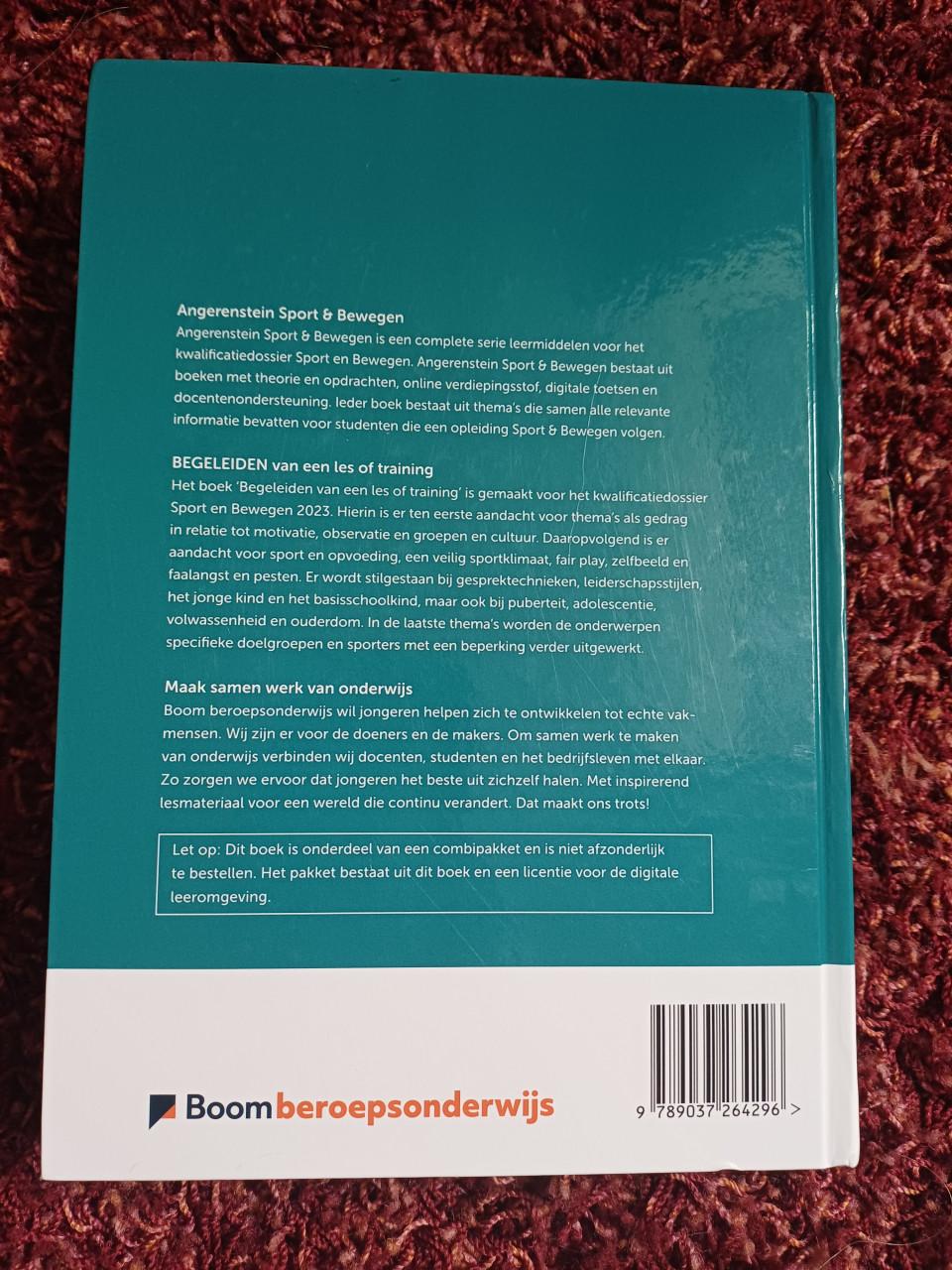 Schoolboeken CIOS opleiding