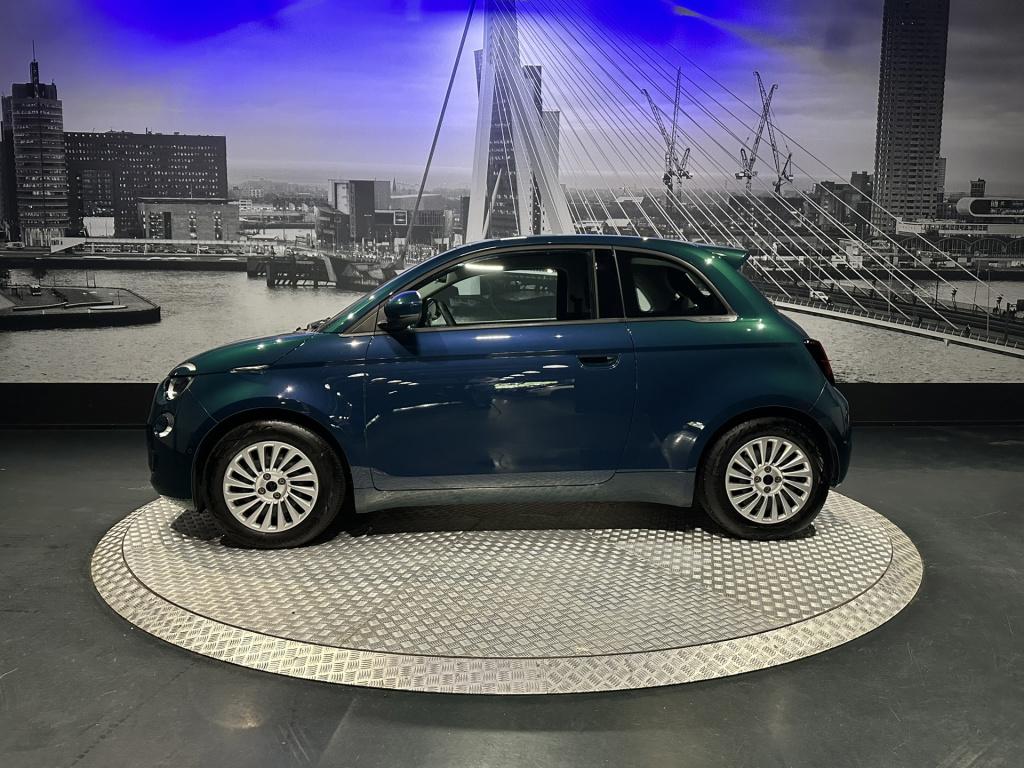 Fiat 500 icon 42 kwh *carplay*camera*