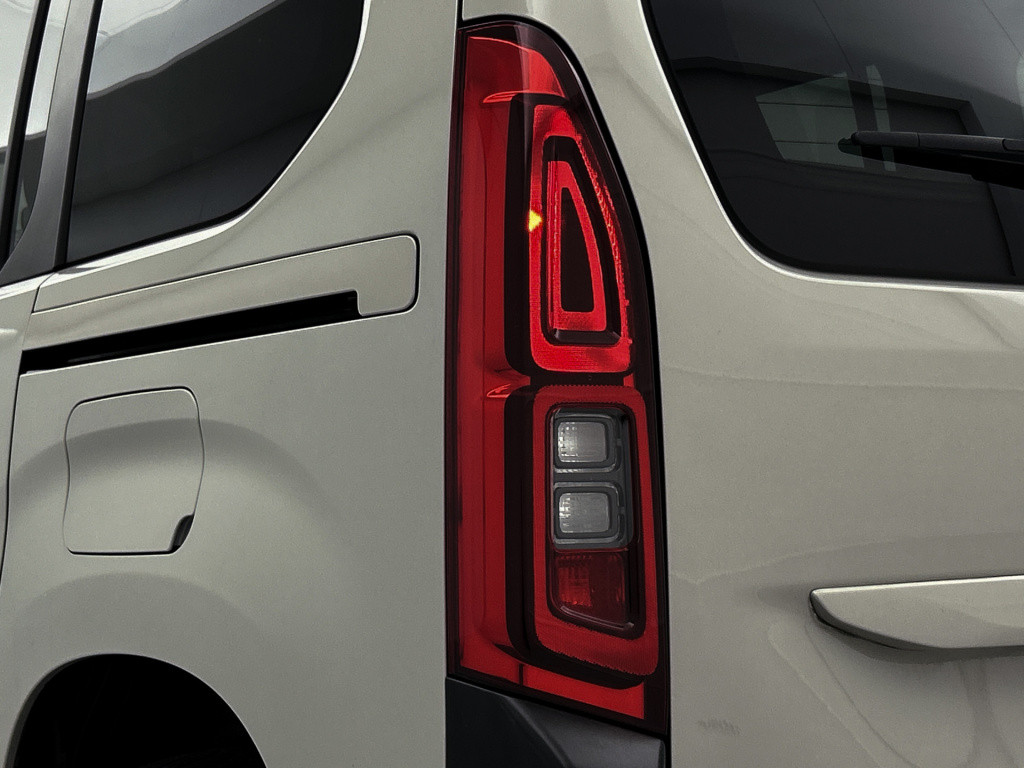 Citroen Berlingo 110pk feel | rijklaar | apple carplay, andoid auto | parke